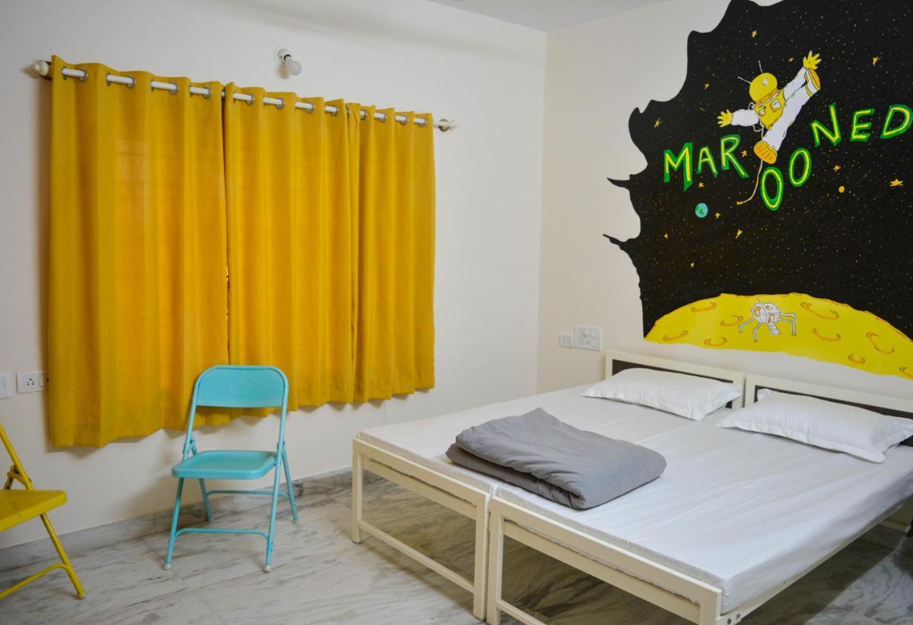 Chirpy Co-Living Space & Hostel Bangalore Exterior foto